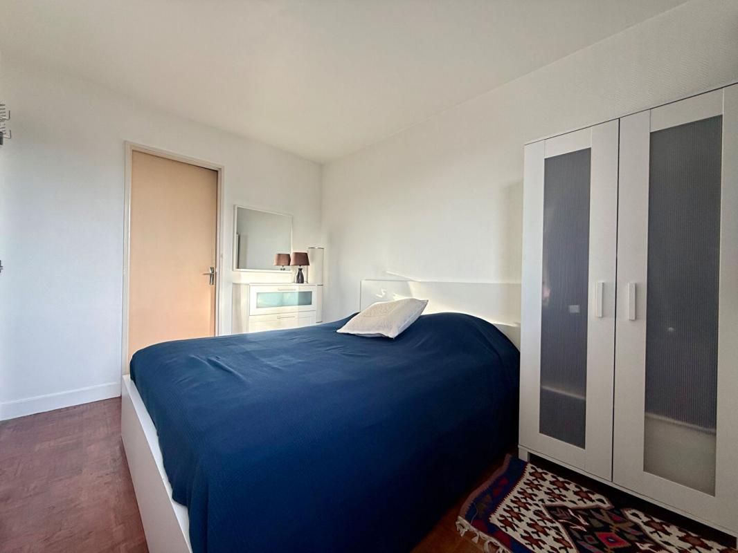 SAVIGNY-SUR-ORGE Charmant appartement de 2 pièces lumineux à Savigny-sur-Orge avec balcon et parking 4