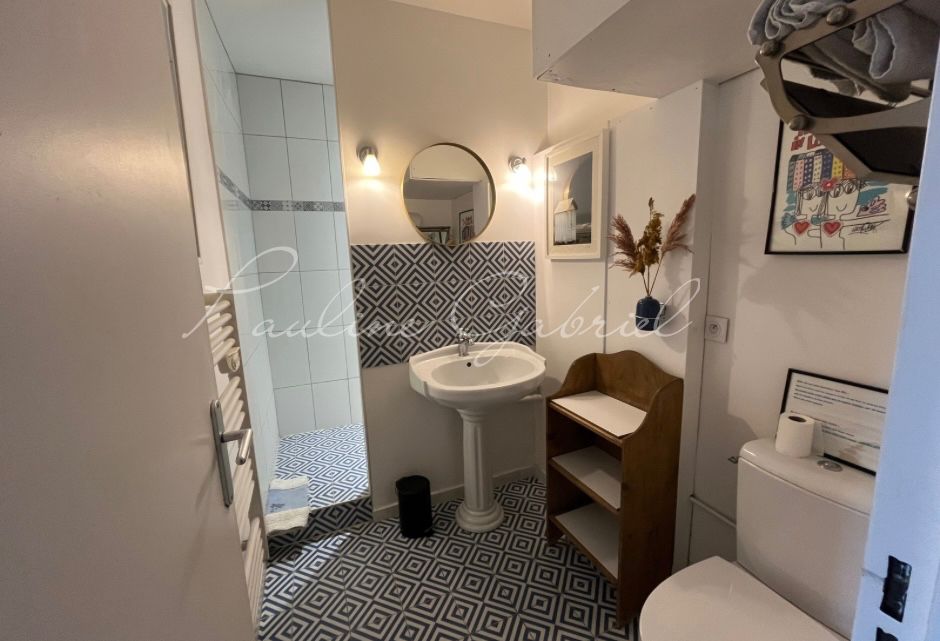 HONFLEUR Studio cosy et rénové en centre ville d'HONFLEUR 4