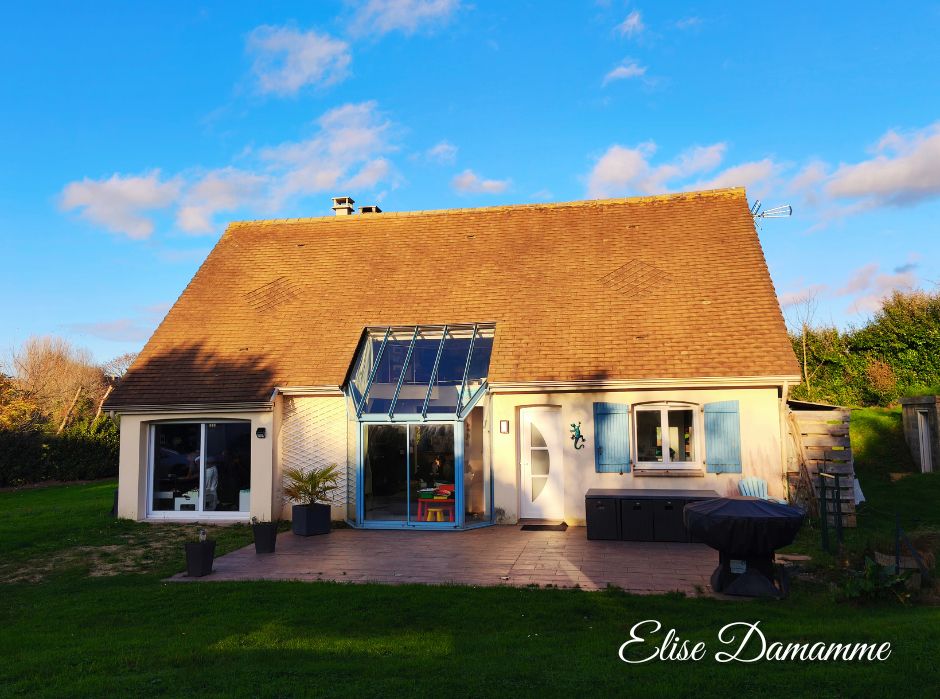 *** NOUVEAUTE EXCLUSIVE *** Le Tilleul, maison 3 chambres avec bureau et jardin