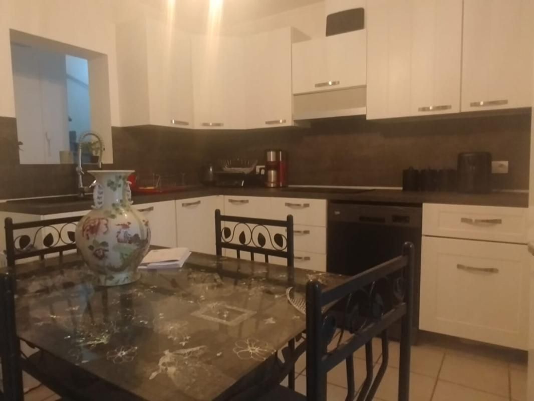 VILLERS-COTTERETS Jolie maison  de ville - Villers Cotterêts - 4 pièces - 100 m2 2