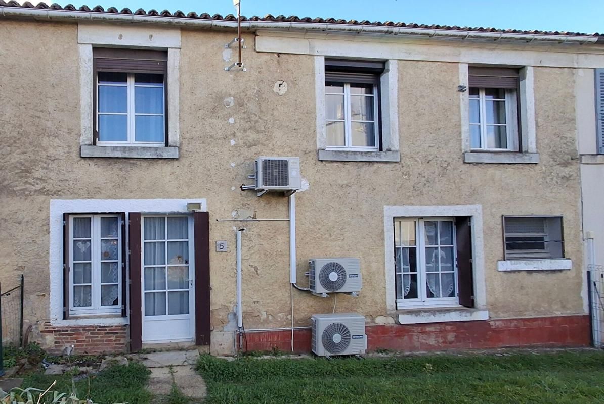 Maison Saint Martin Des Fontaines 6 pièce(s) 87 m2