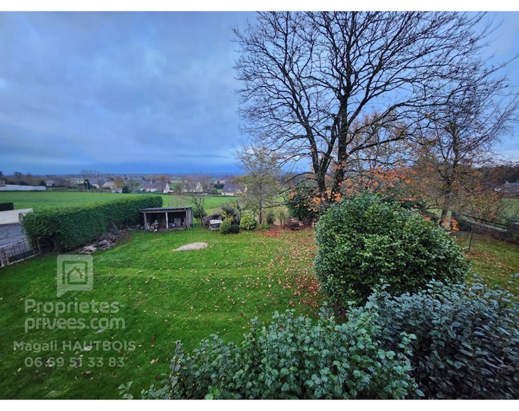 SAINT-HILAIRE-DU-HARCOUET Maison Saint Hilaire Du Harcouet 6 pièce(s) 141 m2 3