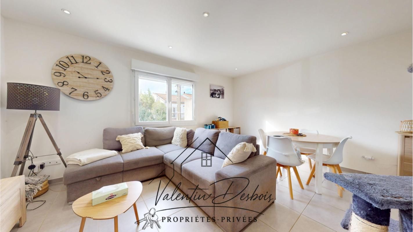 CARCASSONNE - MAISON DE VILLE - JARDIN