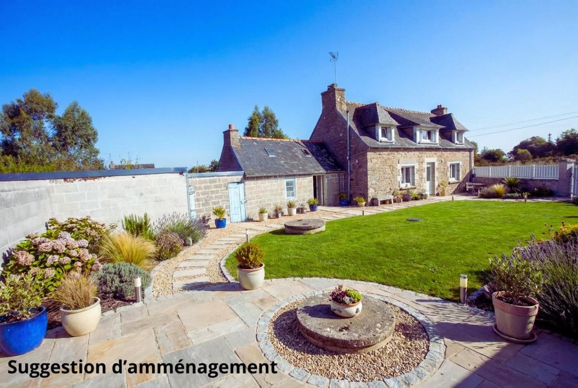 PLEUBIAN Maison de caractère à Pleubian , calme, rénovée, proche du littoral 2