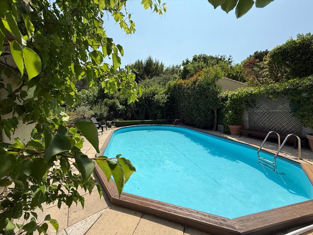 PARADOU Maison Paradou 6 pièce(s) 170 m2 - Piscine - Terrain 1400m2 3
