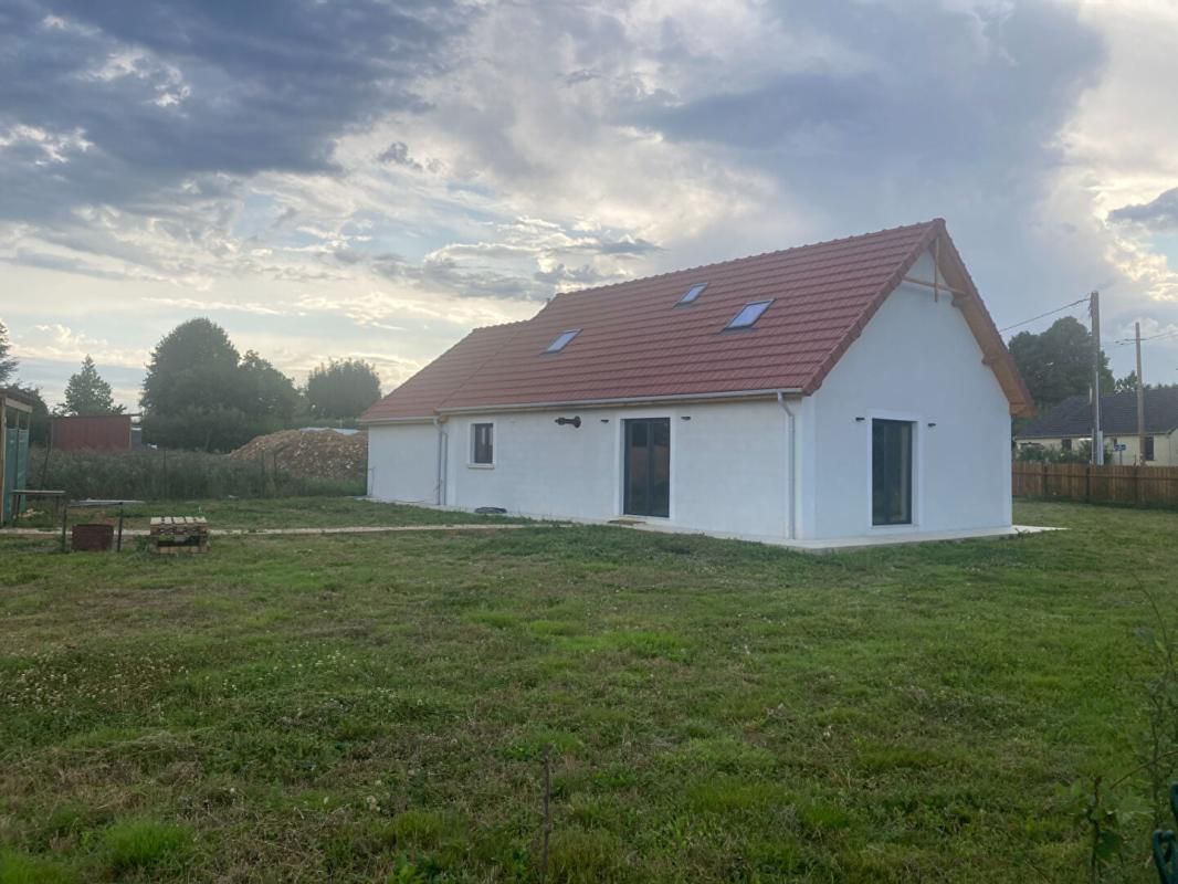 ETREPAGNY entre Gournay et Etrépagny, Maison Neuve 110 m² sur 1107 m² de terrain 3