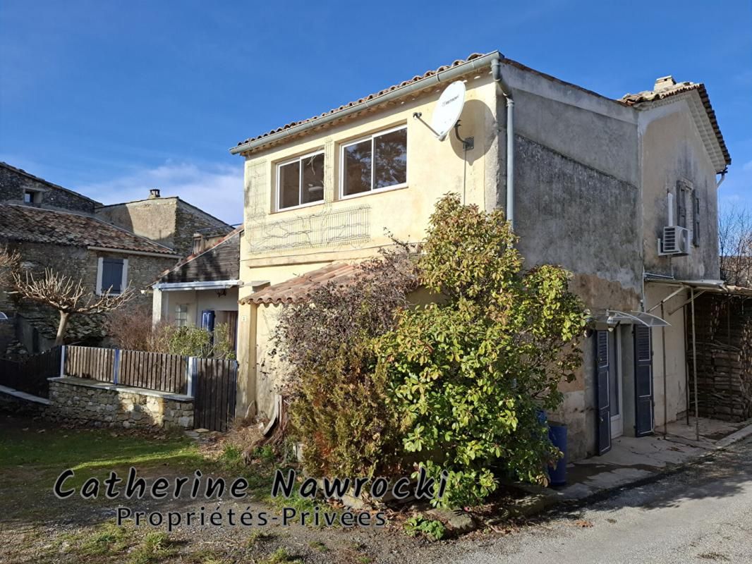 PAYS DE FORCALQUIER MAISON 5  PIECES 150 M² AVEC DEPENDANCE  ET JARDIN 250 M²