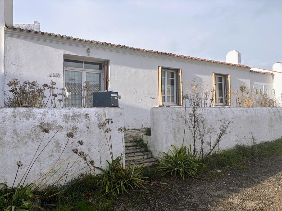 L'ILE-D'YEU MAISON DE PECHEUR- VILLAGE DE  LA MEULE- 1