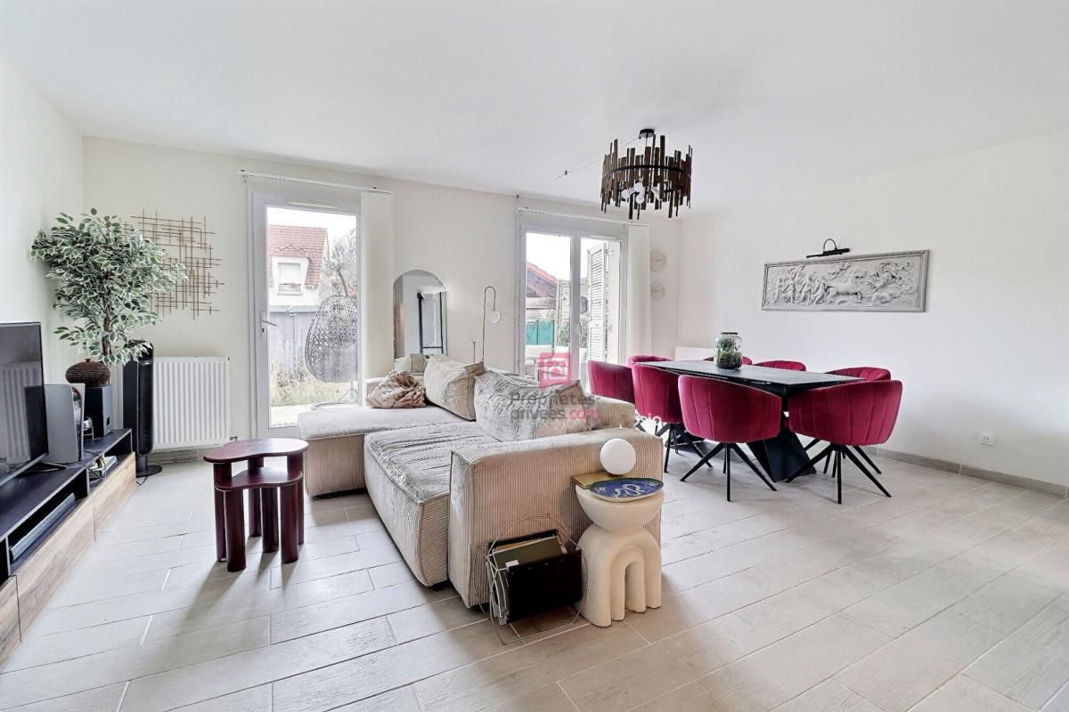 BRETIGNY-SUR-ORGE Maison triplex - Brétigny-sur-Orge - 5 chambres 109 m² 2