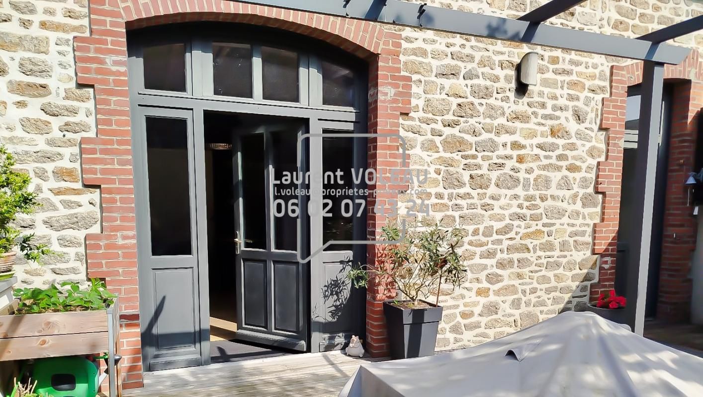 DINAN Maison de ville Dinan 6 pièce(s) 168 m2 - 4 chambres 4