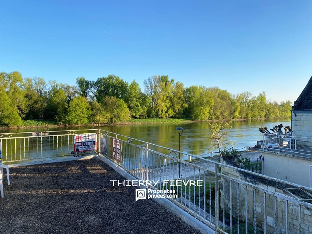 CHOUZE-SUR-LOIRE CHOUZÉ SUR LOIRE - 37140 - Maison de 110 m2 ( 2 chambres) sur 1 terrain de 40 m2 sur les quais de Loire 1