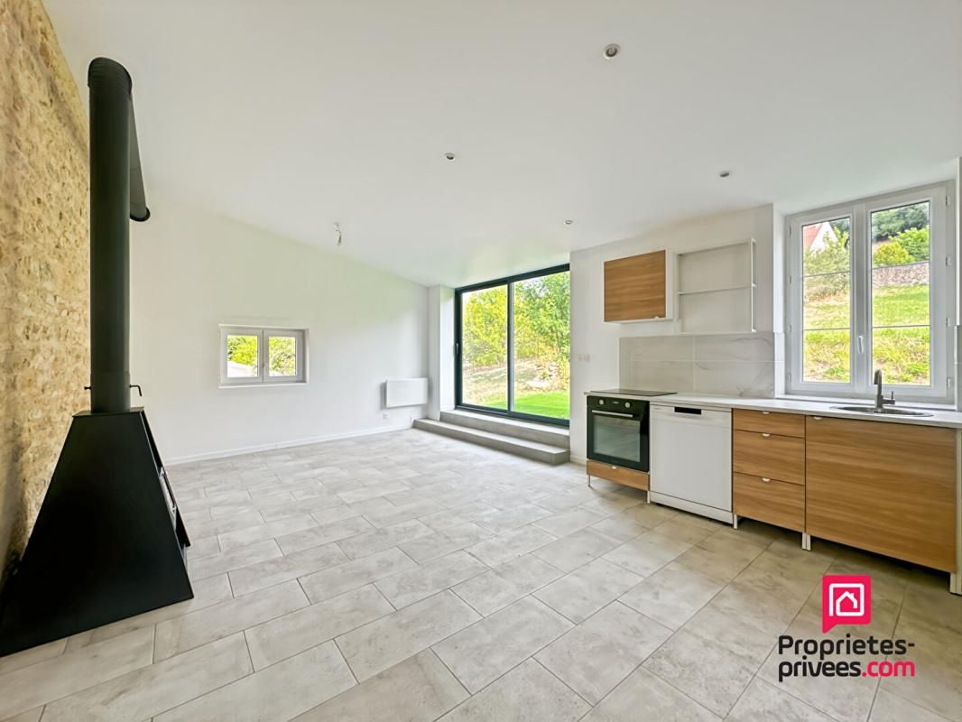 DOMECY-SUR-LE-VAULT Maison 6 pièces avec terrain Entre Avallon et Saint Père 1