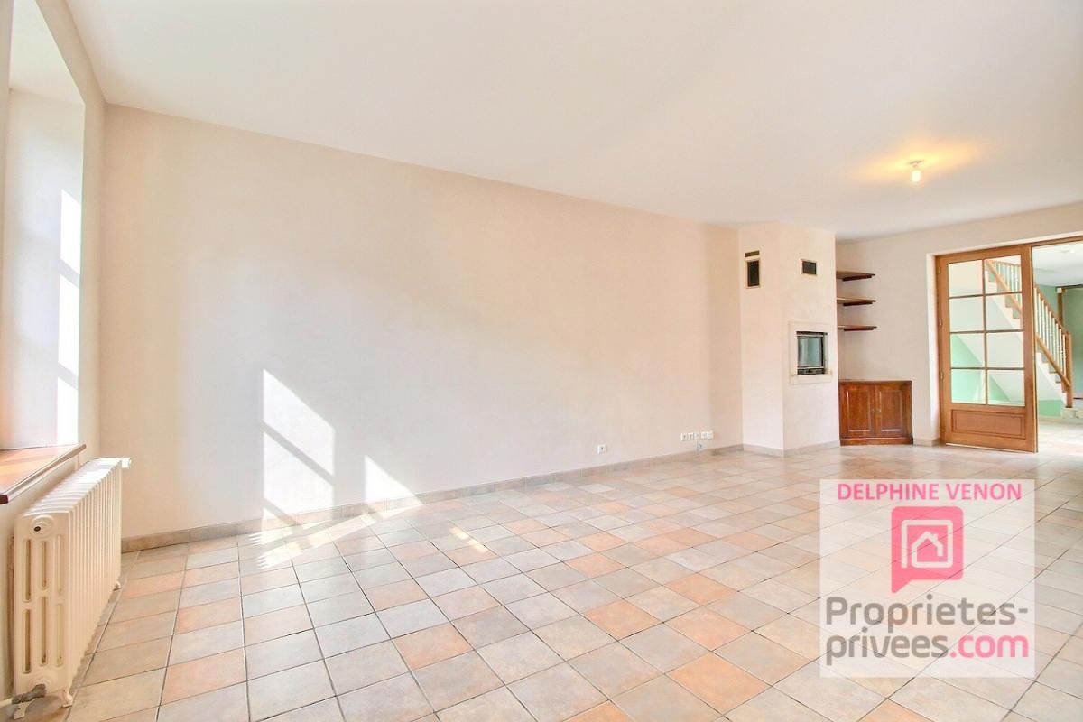 CHATEAUNEUF-SUR-LOIRE Maison de 200 m² + grange en hypercentre de Chateauneuf sur Loire 3