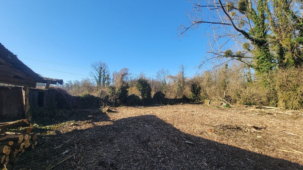 OCQUERRE Terrain à bâtir de 1 820 M2 2