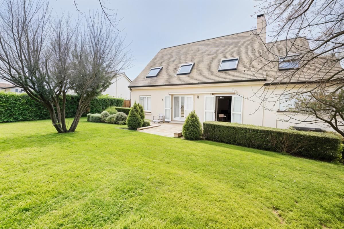 COLLEGIEN Maison indépendante à Collégien 6 pièce(s) 150 m2 3