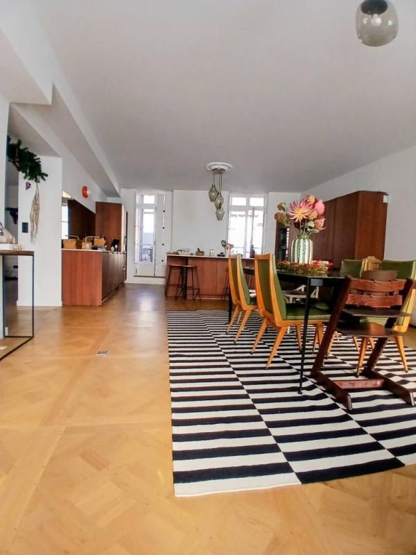 BEZIERS Exceptionnelle maison de ville sept pièces, cour et jardin, dépendances de trois pièces 2