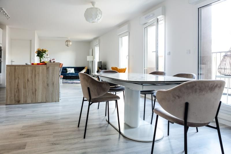 VERNON Appartement Vernon 4 pièces, terrasse, deux places de parking en sous-sol 3