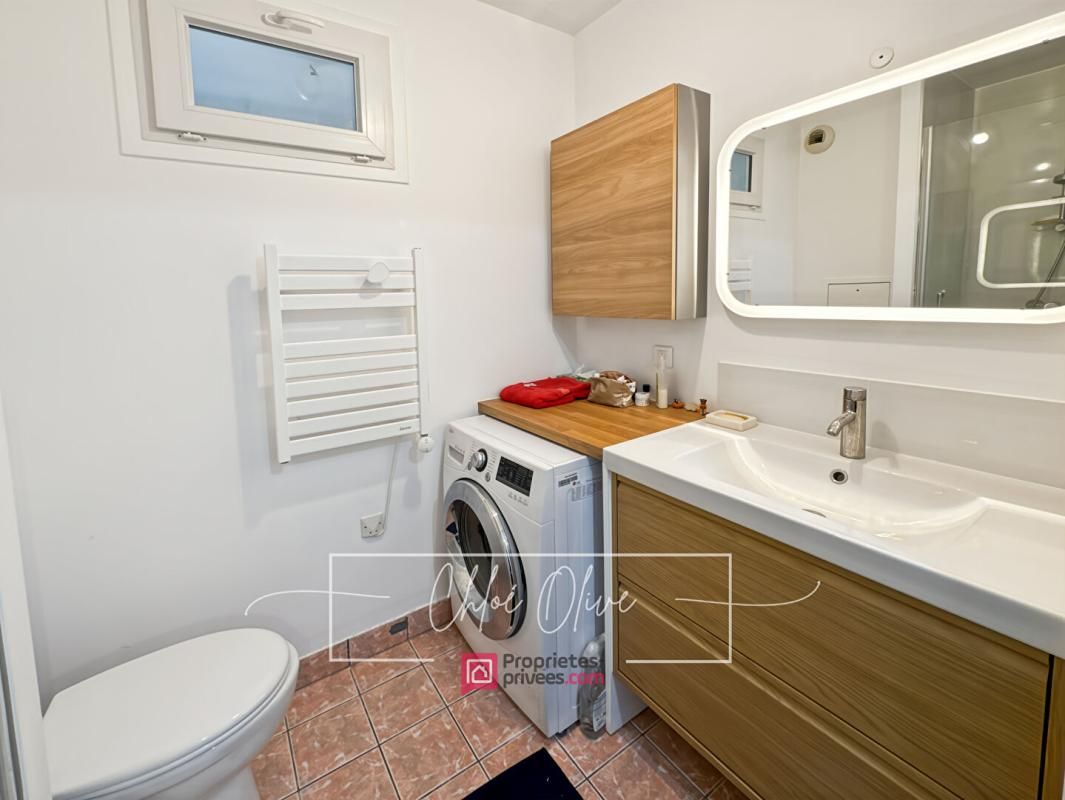 MONTREUIL Studio 27m2 avec balcon et parking 4