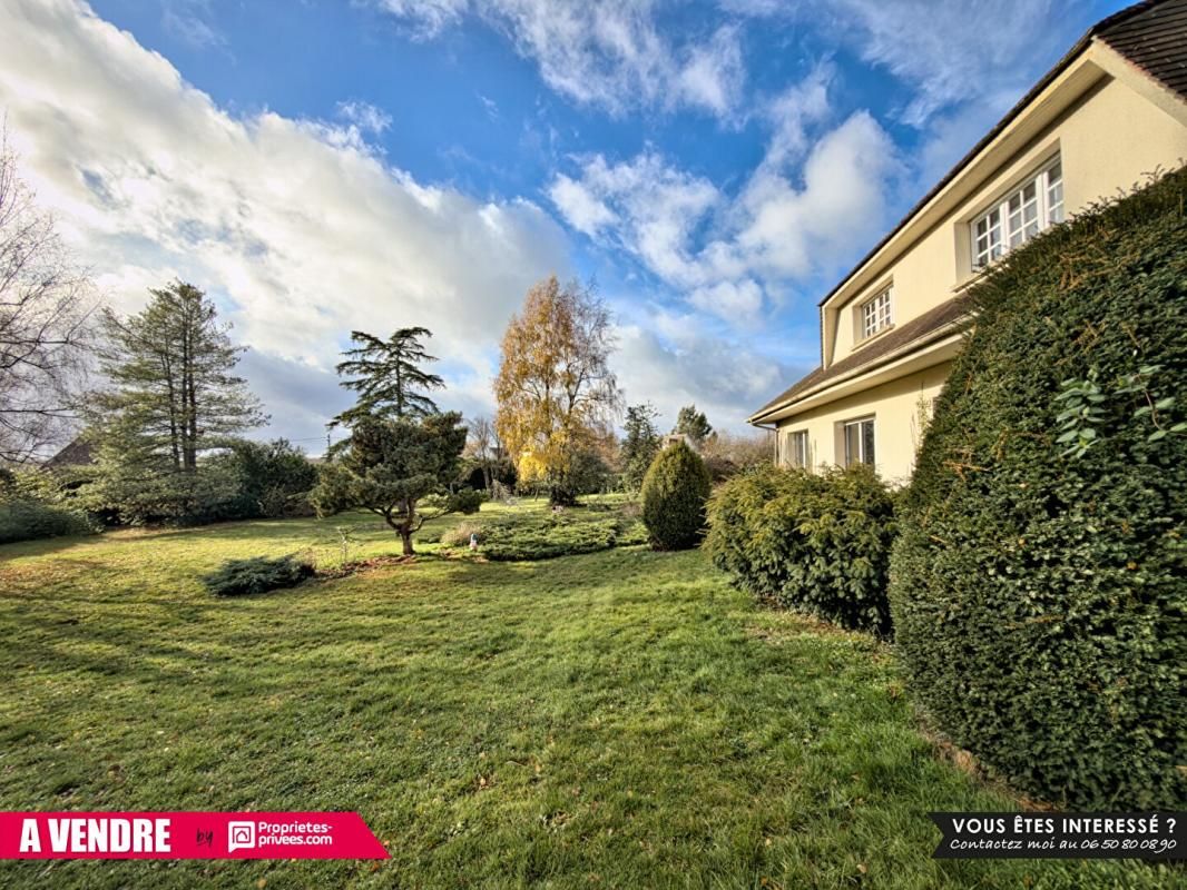 L'AIGLE L'Aigle - Maison 240 m2, 7 chambres, sous-sol , terrain  4000 m2 - 340 000  HAI 2