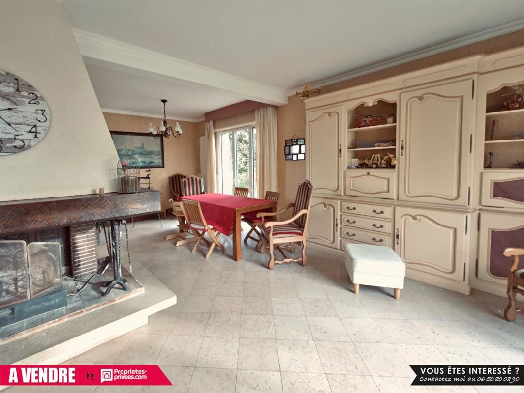 L'AIGLE L'Aigle - Maison 240 m2, 7 chambres, sous-sol , terrain  4000 m2 - 340 000  HAI 4