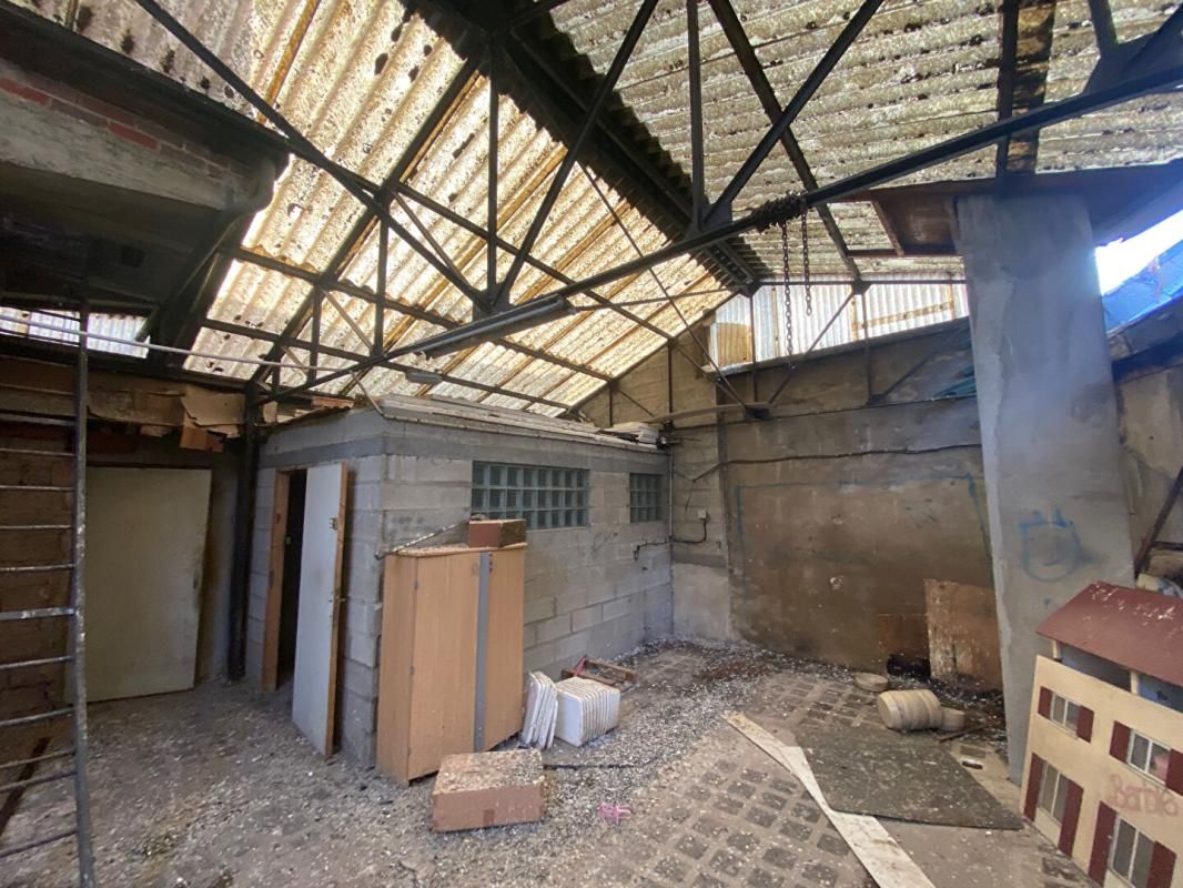 AMIENS Plateau appartement 100 m2 vendu en l'état à réhabiliter intégralement 1