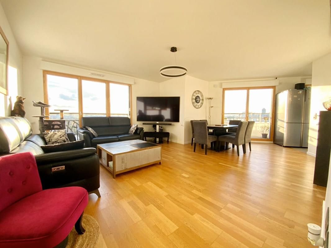 COLOMBES Appartement  3 chambres 85 m2 avec balcon 2