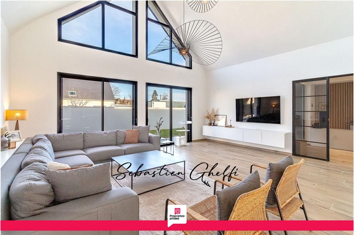 belle maison contemporaine avec 4 chambres dont 2 suites-bureau