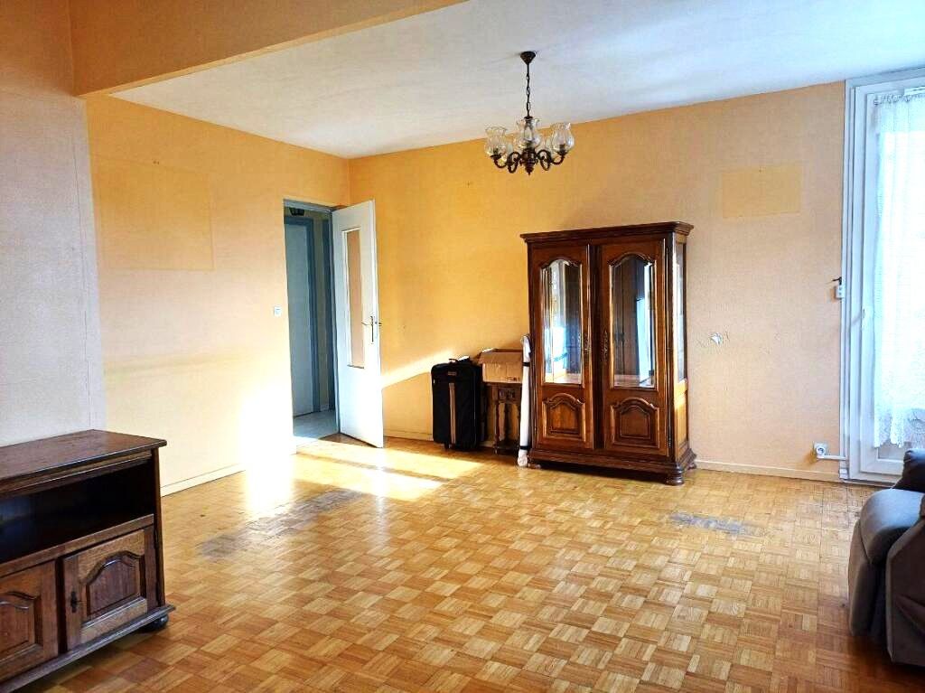 BRON Appartement 68 m2 Bron quartier résidentiel 2