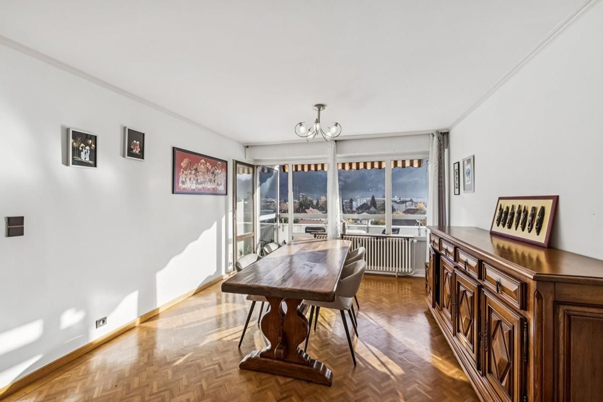 CLUSES Appartement  T4 77 m2 avec garage et cave - Exclusivité 3