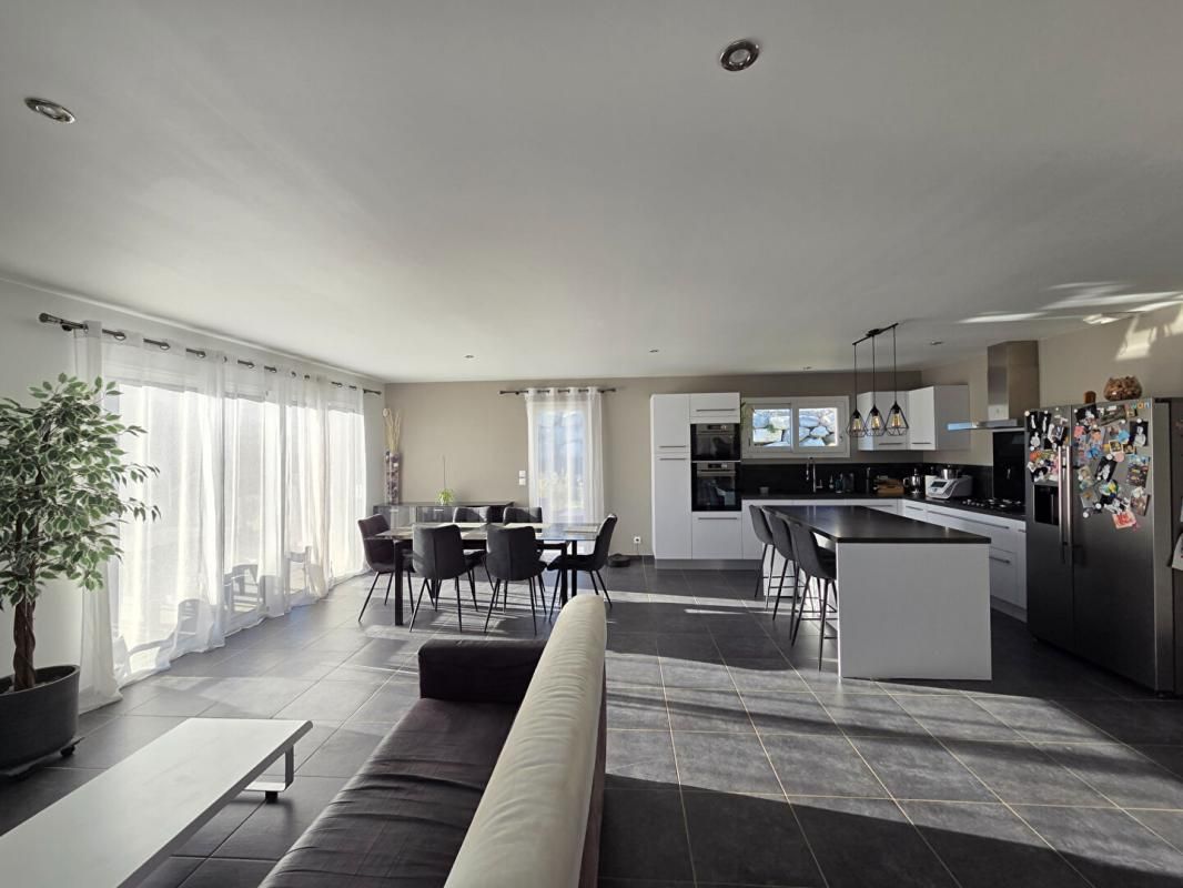 BONLIEU-SUR-ROUBION Maison Est Montélimar 4 pièces 106 m2 4