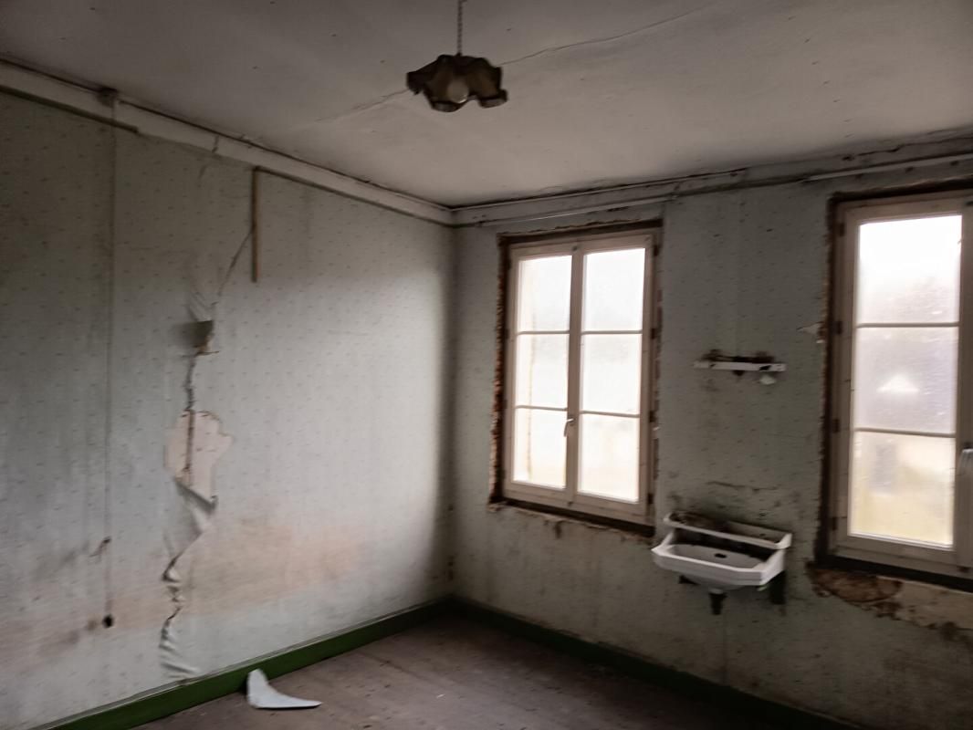 BEC-DE-MORTAGNE Demeure Bec De Mortagne 11 pièce(s) 225 m2 4