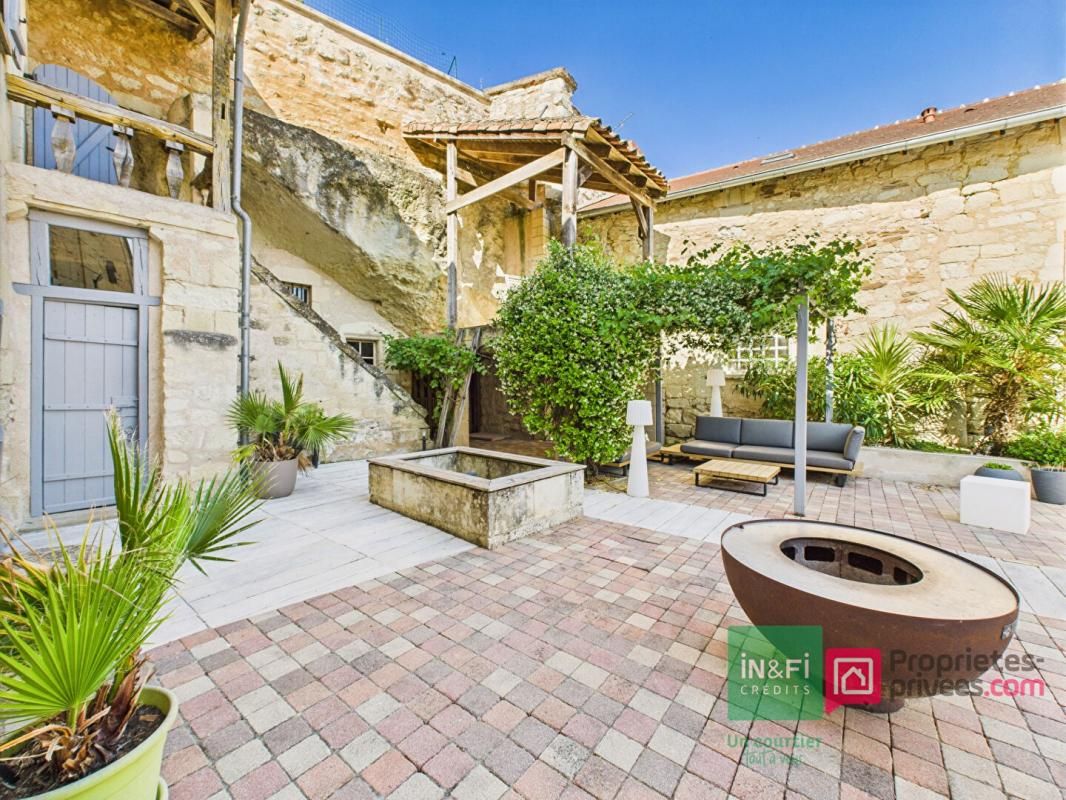 BEAUMONT Maison Beaumont Saint Cyr 7 pièce(s) 294m² 3