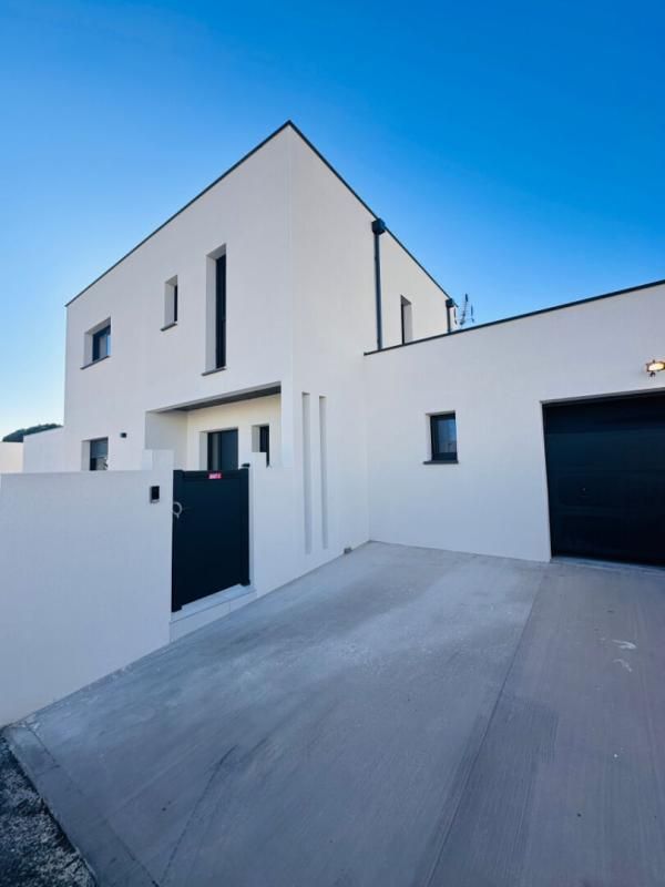 SERIGNAN Villa Serignan 4 pièces 120 m2 proche des plages 1