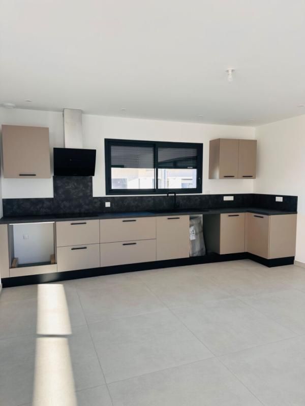 SERIGNAN Villa Serignan 4 pièces 120 m2 proche des plages 4