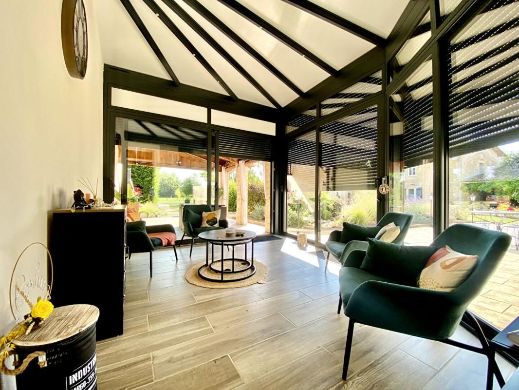 SAINT-MAIXENT-L'ECOLE (79400) Maison 6 pièces 240 m2, 400m2 de dépendance 4