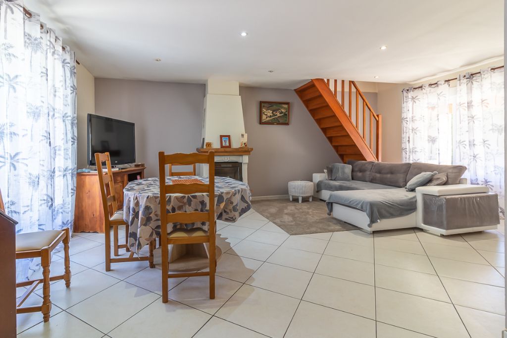 CHABRIS Maison Chabris 5 pièce(s) 80 m2 2