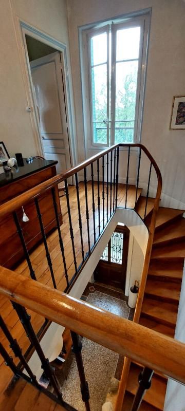 TASSIN-LA-DEMI-LUNE Maison Tassin La Demi Lune 132 m2 4