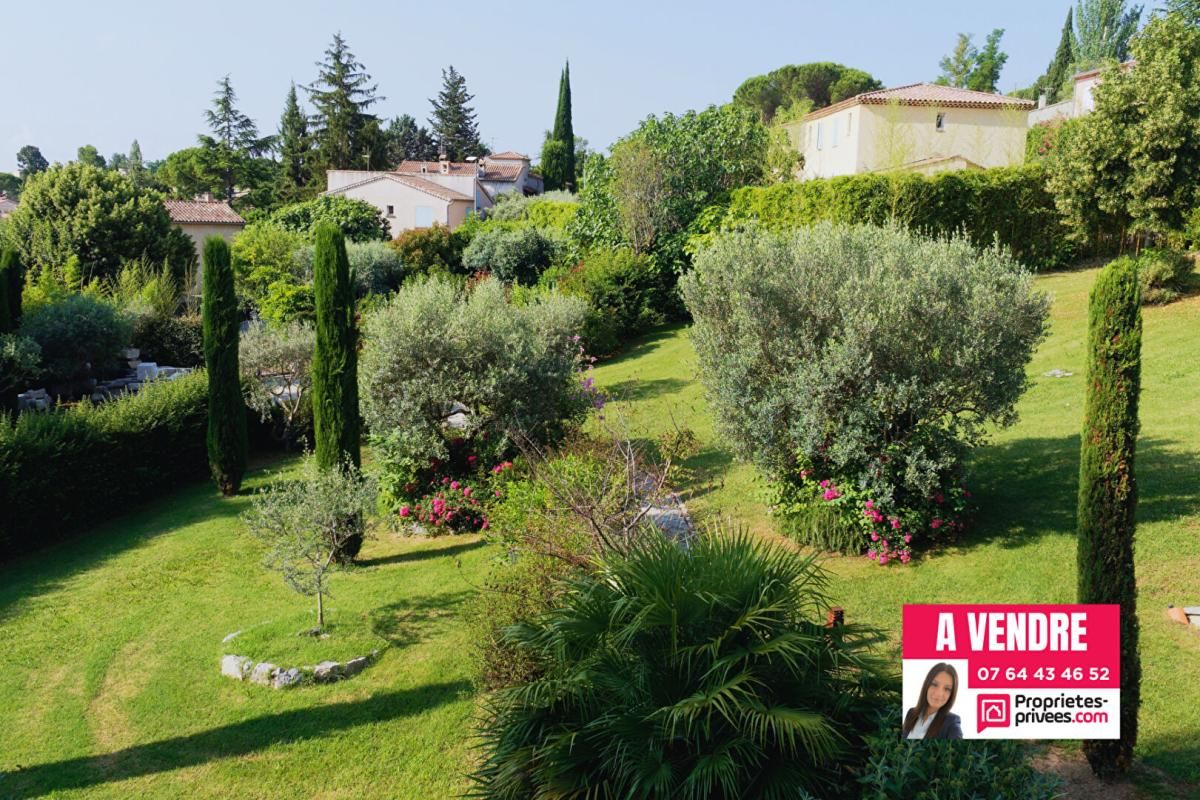 MANOSQUE Demeure de prestige Manosque 6 pièce(s) 235 m2 2