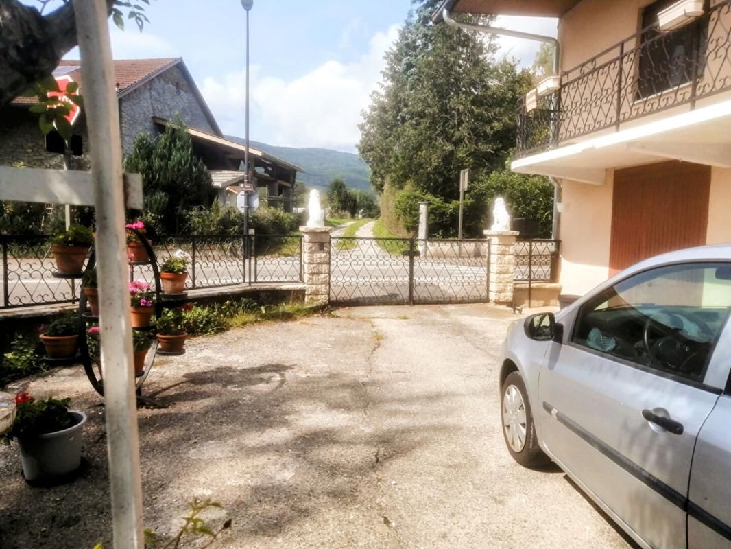 BASSY Maison T5 à Bassy 3