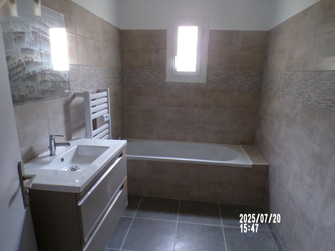 NARBONNE PROCHE CENTRE VILLE NARBONNE - Maison  5 pièce(s) 107 m2 4