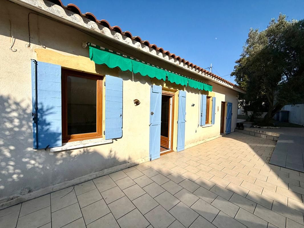 SAINT-CHAMAS Maison plain pied 86m² - bord de l'étang- quartier de la digue 1