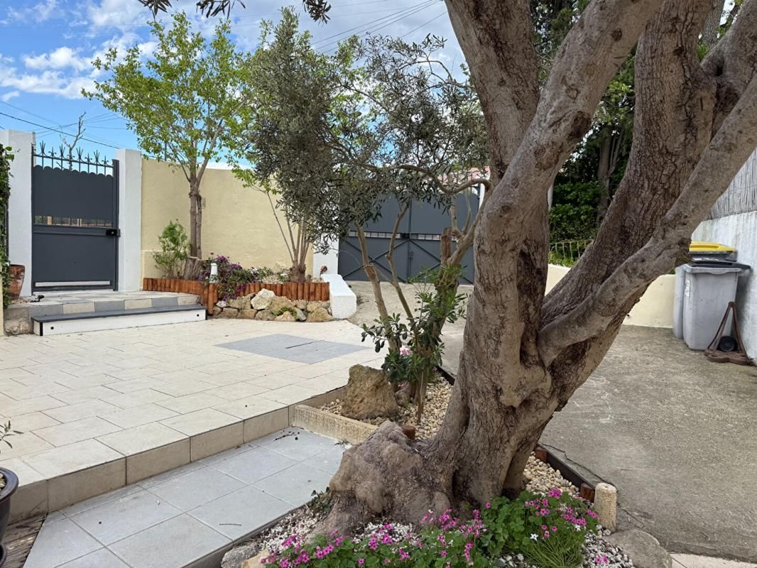 SAINT-CHAMAS Maison plain pied 86m² - bord de l'étang- quartier de la digue 2