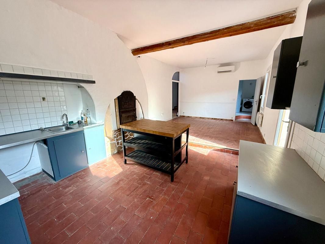 SAINT-CHAMAS Maison plain pied 86m² - bord de l'étang- quartier de la digue 4