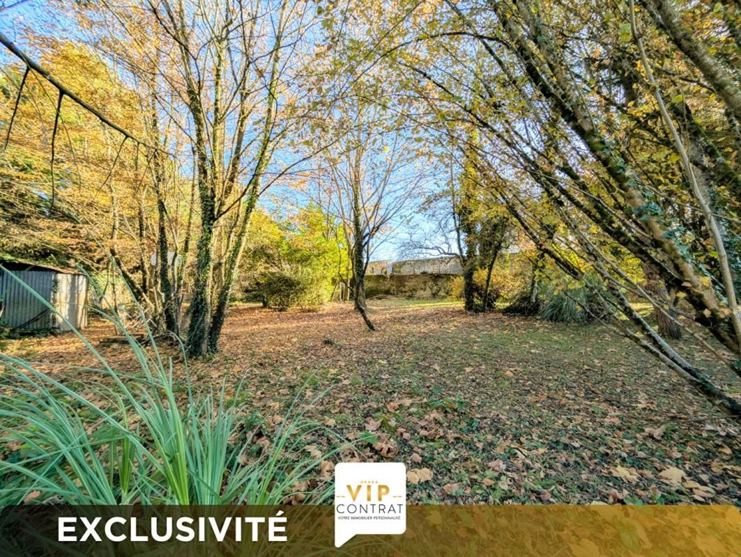 PONS GARANTIE 12 MOIS INCLUS ! Maison de ville avec garage et grand jardin ! 3