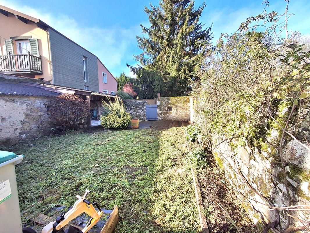 SAINT-HILAIRE-DE-CLISSON Maison Saint Hilaire De Clisson 5 pièce(s) 112 m2 avec terrain de 141m² 2