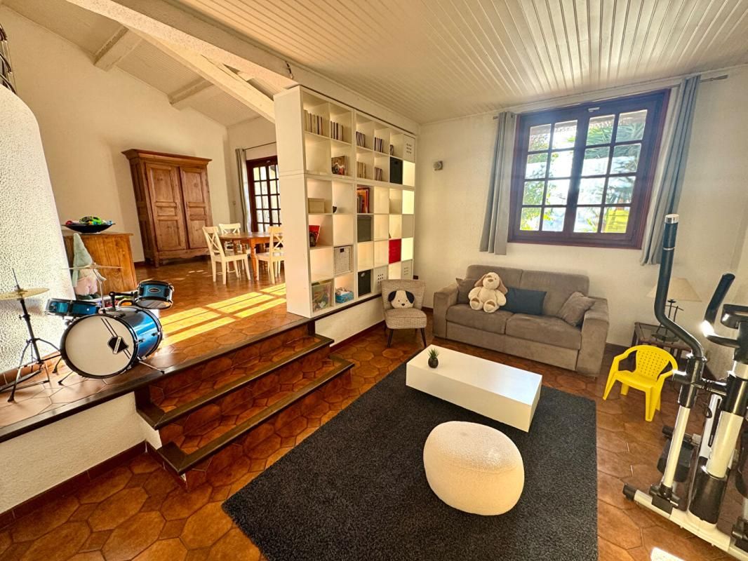 FOS-SUR-MER Maison 4 chambres avec piscine et garage 4