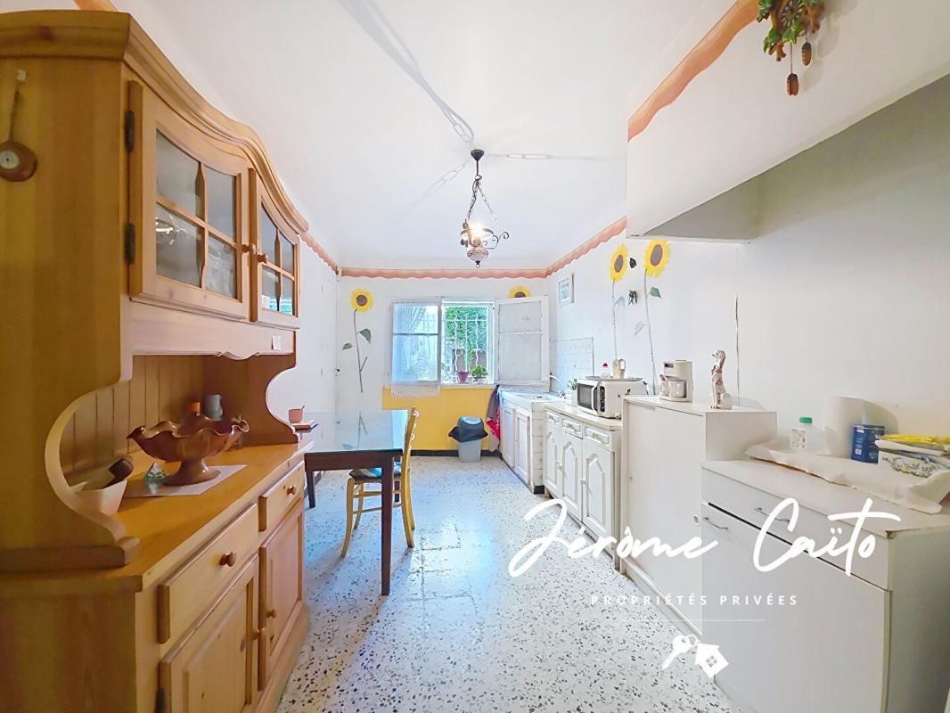 SAINT-DIONISY Maison Saint Dionisy 4 pièce(s) 81 m2 - 3 chambres - garage 4