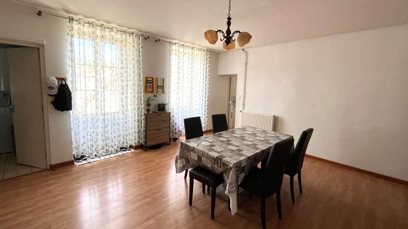 ARINTHOD Immeuble de rapport au centre d'Arinthod  - Monopropriété 2