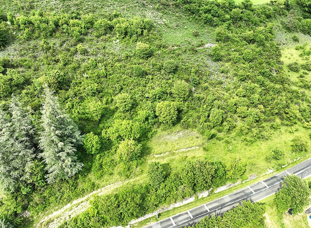 SAINT-AFFRIQUE Terrain constructible de 5200 m2 3