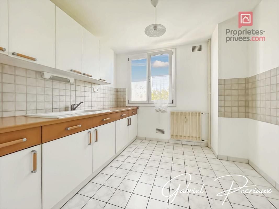 TROYES Appartement Troyes 3 pièce(s) 58.44 m2 4